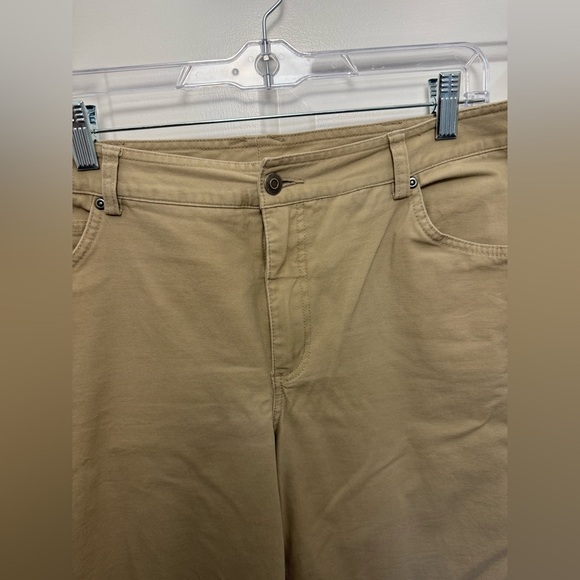 Women’s Duluth Trading Company Khaki work Pants Size 14 Workwear Utility Casual - Picture 2 of 7